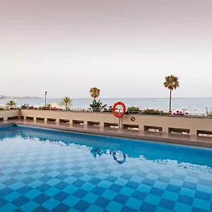 ilunion-fuengirola.es-andalucia.com/